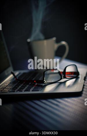 Concept de travail tard dans la nuit. Banque D'Images