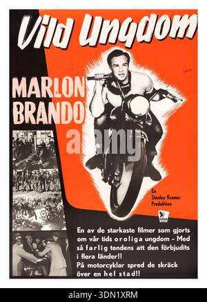 MARLON BRANDO dans HOT BLOOD (1953) -titre original : THE WILD ONE-, réalisé par LASZLO BENEDEK. Crédit : COLUMBIA PICTURES / album Banque D'Images
