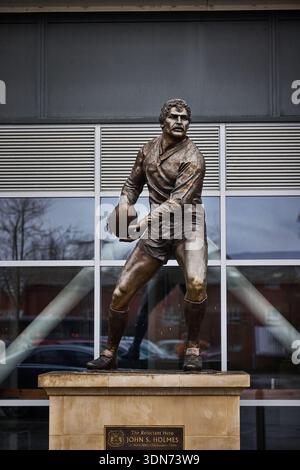 Statue de John Holmes par le sculpteur Steve Winterburn au stade Headingley de Leeds, domicile des Rhinos de Leeds Banque D'Images