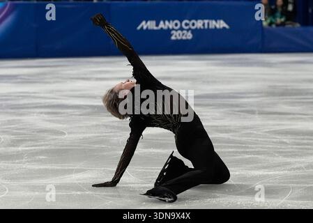 Milan, Italie. 08th Feb, 2026. Ilia Malinin, des États-Unis, se produit lors de l'événement Mens Single Free figure Skating Team au Milano figure Skating Arena de Milan, en Italie, le dimanche 8 février 2026. Photo de Richard Ellis/UPI crédit : UPI/Alamy Live News Banque D'Images