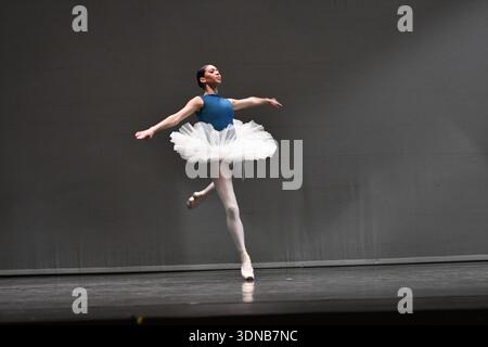 Londres, Royaume-Uni. 9 février 2026. Varna International Ballet au New Wimbledon Theatre London UK Credit : Leo Mason ALAMY Live News Banque D'Images
