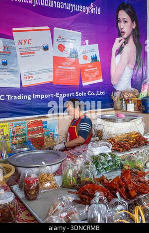 Laos, Savannakhet, le grand marché Savanxay Banque D'Images