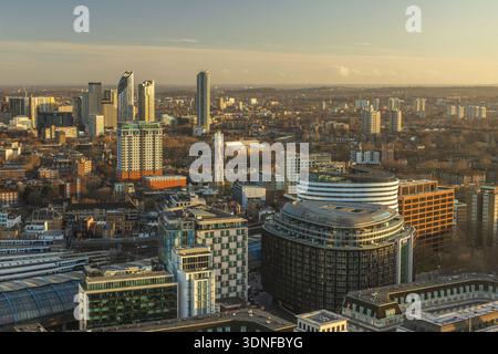 Horizon de London City vu depuis le London Eye, Londres, Royaume-Uni. Hiver (décembre) 2025. Banque D'Images