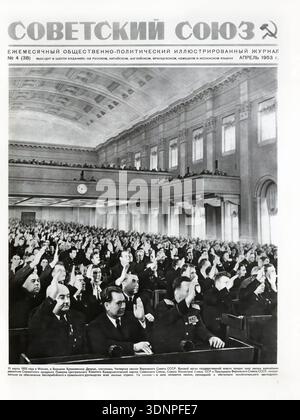 Le 15 mars 1953, la 4e session du Conseil suprême de l'URSS a eu lieu — Soviet Union Magazine, 1953, #4, April Banque D'Images