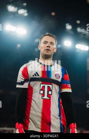 Football, Bundesliga, 1.FC Köln - FC Bayern München, Manuel Neuer (#1 - FC Bayern München) échauffement avant le match Banque D'Images