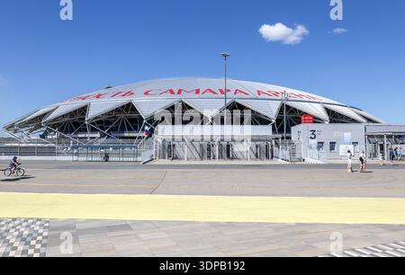 Samara, Russie - 26 juin 2022: Solidarnost Stade de football Samara Arena en journée ensoleillée Banque D'Images