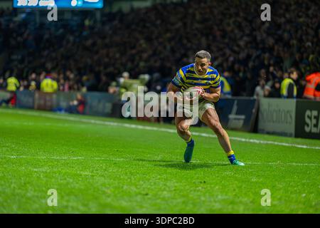 Josh Smith des Warrington Wolves au premier tour de la Betfred Super League contre St Helens au stade Halliwell Jones, Warrington, Angleterre, le 15 février Banque D'Images