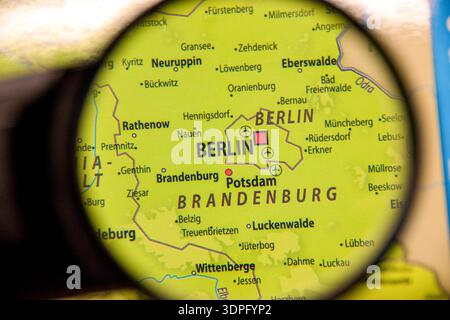 Berlin ville sur une carte Banque D'Images