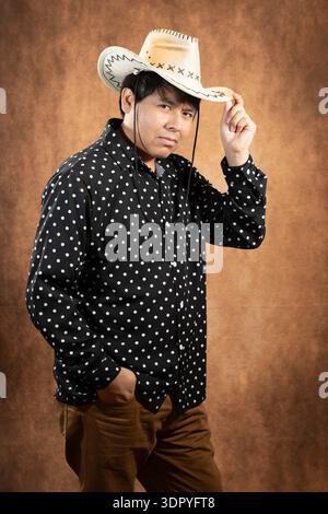 Homme avec chapeau de cowboy Banque D'Images