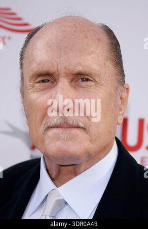 L'acteur et cinéaste américain ROBERT DUVALL (5 janvier 1931 - 15 février 2026) a eu une carrière de sept décennies. Considéré comme l'un des plus grands acteurs de tous les temps, il a reçu un Academy Award, un BAFTA Award, quatre Golden Globe Awards, deux Primetime Emmy Awards et un Screen Actors Guild Award. PHOTO DU DOSSIER : 9 juin 2005, Hollywood, Californie, États-Unis : L'acteur ROBERT DUVALL au 33e 'AFI Life Achievement Award : un hommage à George Lucas'. (Image crédit : Lisa O'Connor/ZUMAPRESS.com) USAGE ÉDITORIAL SEULEMENT ! Non destiné à UN USAGE commercial ! Banque D'Images