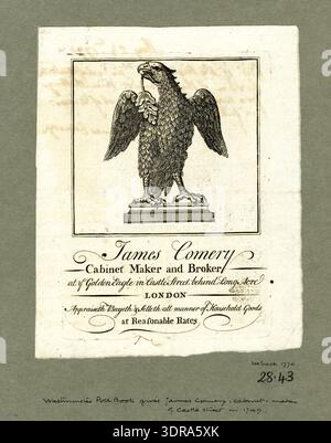 Cette carte commerciale de 1770 représente James Comery, un ébéniste situé au Golden Eagle sur Castle Street, derrière long Acre, Londres. La gravure représente un aigle tenant une feuille dans son bec, les ailes déployées, la tête tournée vers la gauche, symbolisant la boutique. Une facture manuscrite datée du 24 mai 1770 figure au verso. La carte fonctionne comme une publicité et un affichage artistique, mettant en évidence les outils, le savoir-faire et l'identité commerciale d'un ébéniste londonien à la fin du XVIIIe siècle. Banque D'Images