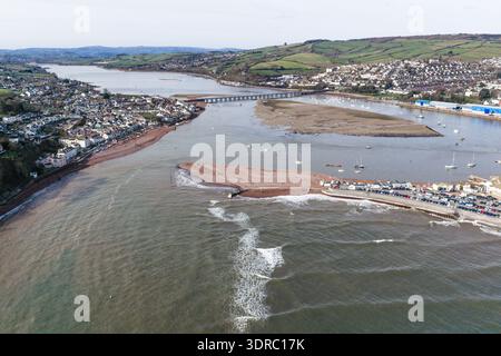 Image drone de Shaldon et Teignmouth sur la rivière Teign dans le Devon. Banque D'Images