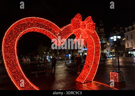 Amsterdam aux pays-bas la nuit Banque D'Images