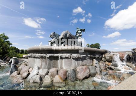 La fontaine Gefion (Gefionspringvandet) dans le port de Copenhague, Danemark, Europe Banque D'Images