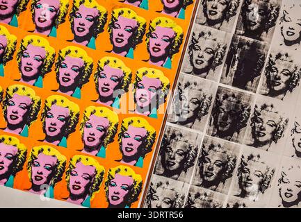 Tate Modern, British National Museum of Modern Art, Andy Warhol, Marilyn diptyque, 1962, Allkid INK, peinture acrylique, huile moulue et graphithe sur toile, Londres, Grande-Bretagne. Banque D'Images