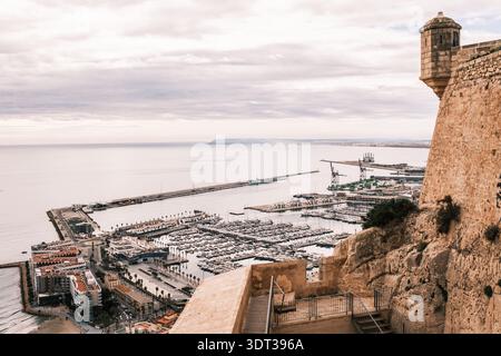 Vue d'Alicante, Espagne - janvier 2026. Banque D'Images