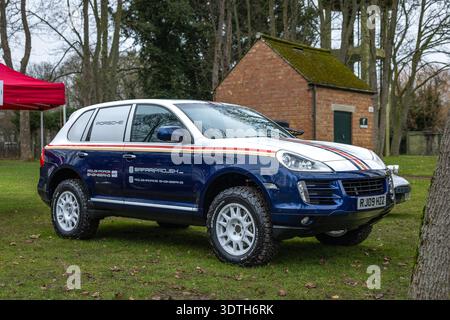 Porsche Cayenne S 2009, exposée à l'Assemblée de Bicester Motion le 11 janvier 2026. Banque D'Images