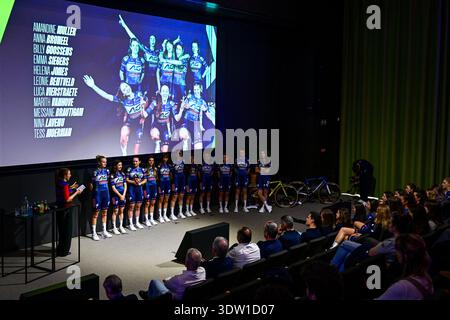 Bruxelles, Belgique. 24 février 2026. La présentation de l'équipe féminine AG Insurance-Soudal aura lieu le mardi 24 février 2026 à Bruxelles. BELGA PHOTO DIRK WAEM crédit : Belga News Agency/Alamy Live News Banque D'Images