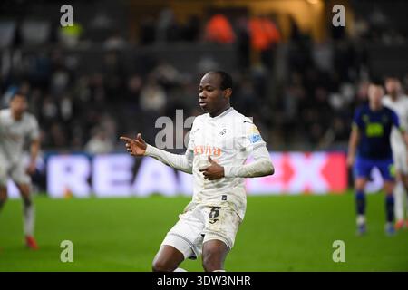 24 février 2026 ; Swansea COM Stadium, Swansea, pays de Galles ; EFL Championship Football, Swansea City contre Preston North End ; Marko Stamenic de Swansea City Banque D'Images