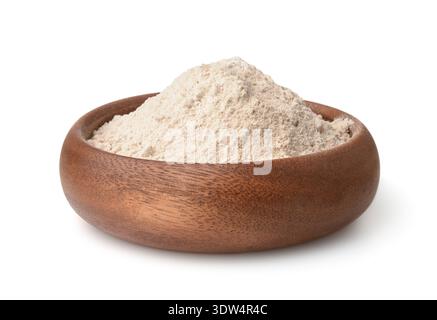 Bol en bois de farine de sarrasin sans gluten isolé sur blanc Banque D'Images