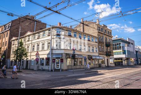 Riga, Lettonie - 25 juin 2016 : bâtiments sur la rue Gertrudes dans la ville de Riga Banque D'Images
