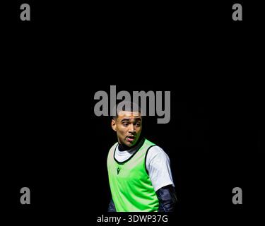 Ahsley Charles se réchauffe devant Bromley vs Crewe Alexandra FC 27/01/26 Banque D'Images