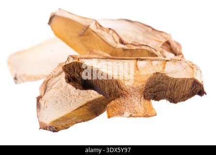 Champignons porcini séchés isolés sur fond blanc. Masque. Banque D'Images
