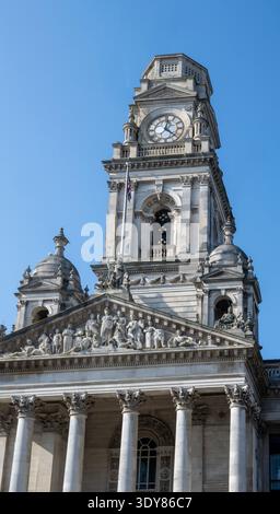 Portsmouth Guildhall, Guildhall Square, Portsmouth, Hampshire, Angleterre, ROYAUME-UNI Banque D'Images