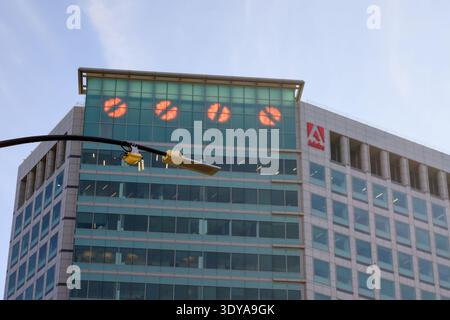 Adobe Office Building Facade San Jose California USA décembre 4 2025 Banque D'Images