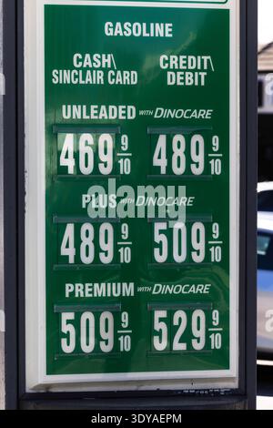 Los Angeles, États-Unis. 06 mars 2026. Prix de l'essence à Los Angeles. 3/06/26 Los Angeles, CA., USA (photo par Ted Soqui/Sipa USA) crédit : Sipa USA/Alamy Live News Banque D'Images