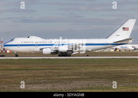 74-0787 le Boeing E-4B de l'United States Air Force arrive à la base aérienne de San Antonio Lackland Banque D'Images