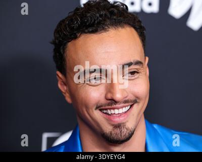 Beverly Hills, États-Unis. 06 mars 2026. BEVERLY HILLS, LOS ANGELES, CALIFORNIE, États-Unis - 05 MARS : Tonatiuh arrive à la 37e cérémonie annuelle des GLAAD Media Awards qui se tient à l'hôtel Beverly Hilton le 5 mars 2026 à Beverly Hills, Los Angeles, Californie, États-Unis. (Photo de Xavier Collin/image Press Agency) crédit : image Press Agency/Alamy Live News Banque D'Images