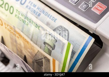 Danemark argent. Billets de banque danois dans un comptoir de monnaie. Concept financier et commercial. Gros plan Banque D'Images