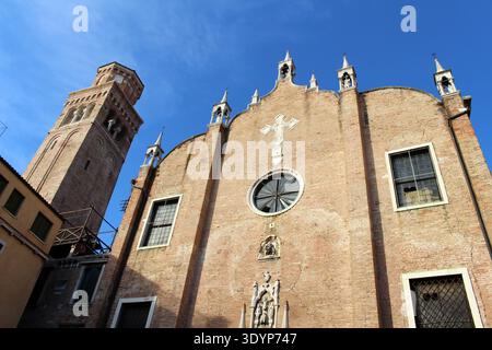 Sant Aponal façade Venezia août 2024 été Banque D'Images