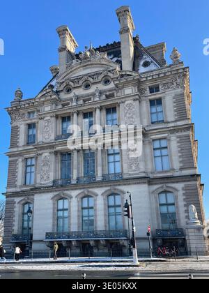 Le Pavillon de flore à Paris, France, fait partie du Palais du Louvre Banque D'Images