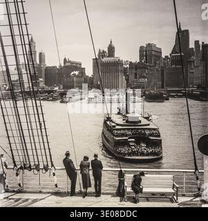 Voyage inaugural du navire à vapeur Nieuw Amsterdam, New York, FENIX, musée sur le thème de la migration, dans un entrepôt historique à Katendrecht, hub pour emi Banque D'Images