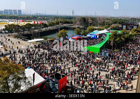 Shanghai, Chine. 14 mars 2026. Atmosphère du circuit - Fanzone. 14.03.2026. Championnat du monde de formule 1, Rd 2, Grand Prix de Chine, Shanghai, Chine, sprint et journée de qualification. Crédit : James Moy/Alamy Live News Banque D'Images