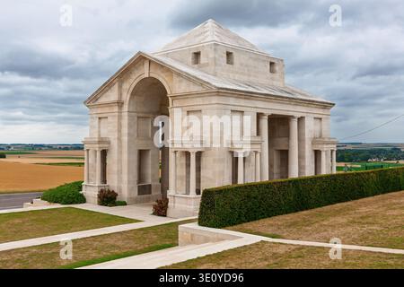Mémorial national australien près de Villers-Bretonneux, France. Pavillon d'entrée sud du cimetière du personnel militaire australien tué la première Guerre mondiale. Banque D'Images