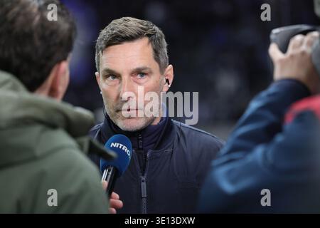 BERLIN, DEUTSCHLAND - 14 MARS : entraîneur / entraîneur Stefan Leitl (Hertha BSC), pendant le match dans le 2. Bundesliga allemande : Hertha BSC - VfL Bochum à l'Olympiastadion le 26 14 mars 2026 à Berlin, Deutschland. La réglementation #DFB interdit toute utilisation de photographies comme séquences d’images et/ou quasi vidéo. Banque D'Images