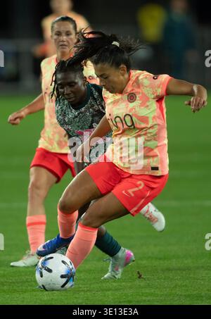 Washington, États-Unis. 13 mars 2026. WASHINGTON, DC - 13 MARS : Reyna Reyes (2), défenseur du Portland Thorns FC, contrôle le ballon lors d'un match NWSL entre les Washington Spirit et les Portland Thorns, le 13 mars 2026, à Audi Field à Washington DC. (Photo de Tony Quinn/SipaUSA) crédit : Sipa USA/Alamy Live News Banque D'Images