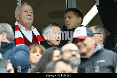 De gauche à droite : Walter Mennekes (2e vice-président, Bayern), le président Herbert Hainer (Bayern) Leverkusen, 14 mars 2026, Football, Bundesliga [Bundesliga], Bayer 04 Leverkusen - FC Bayern Munich Banque D'Images