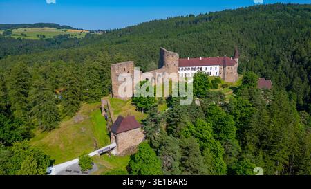Vue panoramique du château Velhartice en république tchèque.IMAGE Banque D'Images