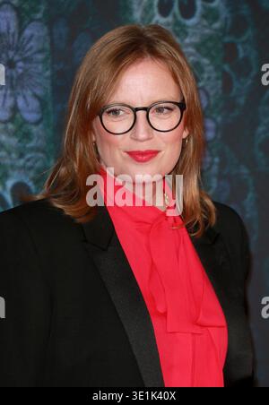 Sarah Polley assiste à la première britannique de Women Talking dans le cadre du 66e BFI London film Festival au Royal Festival Hall de Londres le 12 octobre Banque D'Images