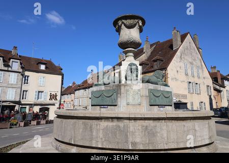 Place de la liberté, Arbois, Jura, France Banque D'Images