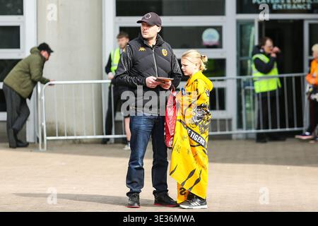Hull, Royaume-Uni. 21 mars 2026. Fans de Hull City pendant le match du championnat EFL Sky Bet Hull City v Sheffield mercredi au MKM Stadium, Hull, Angleterre, le 21 mars 2026 crédit : Richard Bierton/Every second Media crédit : Every second Media/Alamy Live News Banque D'Images