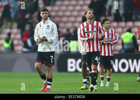 Sheffield, Royaume-Uni. 21 mars 2026. Tom Cannon de Sheffield United et Patrick Bamford de Sheffield United après le match Sheffield United vs Wrexham Sky Bet Championship à Bramall Lane, Sheffield. Le crédit photo devrait se lire : Simon Bellis/Sportimage crédit : Sportimage Ltd/Alamy Live News Banque D'Images