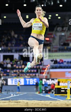 Torun, Pologne. 22 mars 2026. La roumaine Alina Rotaru-Kottmann participe à la finale féminine de saut en longueur aux Championnats du monde d'athlétisme en salle 2026 à Torun, Pologne, le 22 mars 2026. Crédit : Zhang Haofu/Xinhua/Alamy Live News Banque D'Images