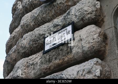 Signalisation de rue de la place Kossuth Lajos à Budapest, Hongrie Banque D'Images