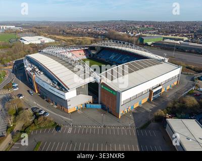 WIGAN, GREATER MANCHESTER, ANGLETERRE - 18 MARS 2026 : le Brick Community Stadium à Robin Park, Wigan, Greater Manchester, Angleterre, partage la maison de Wig Banque D'Images