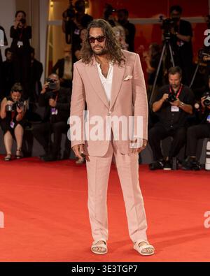 Venise, Italie. 3 septembre 2025 – Jason Momoa au tapis rouge « dans la main de Dante », 82e Festival du film de Venise. Crédit : Martina Dal Piano Banque D'Images